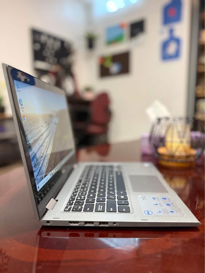 Dell Inspiron 5379 – Touchscreen Laptop - photo 3