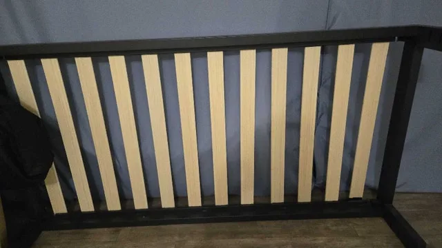 Twin bed frame