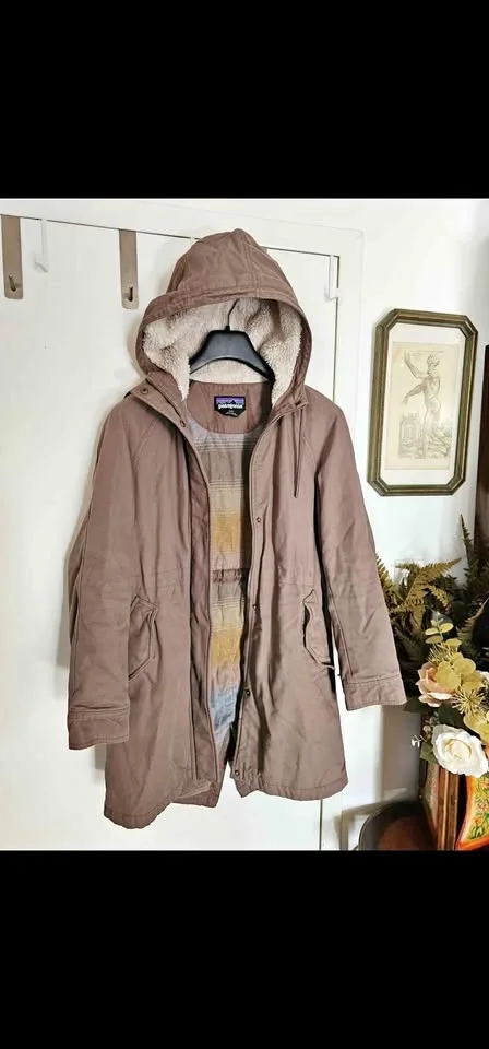 Size Small Patagonia Prairie Dawn Womens Winter Parka Jacket
