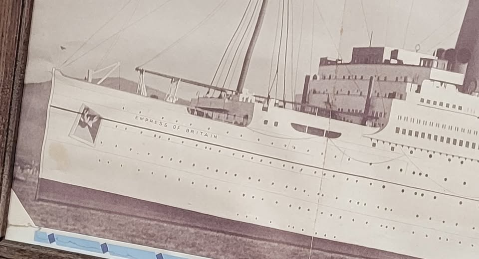 RMS Empress of Britain Brochure Frame - photo 3