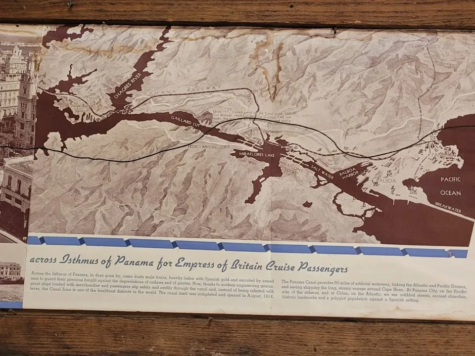 RMS Empress of Britain Brochure Frame image indicator(7)