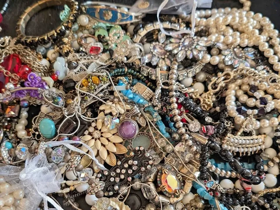 Mystery Jewelry Vintage to Now please read description