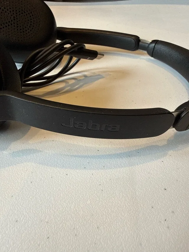 Jabra Evolve2 65 Headset image indicator(3)