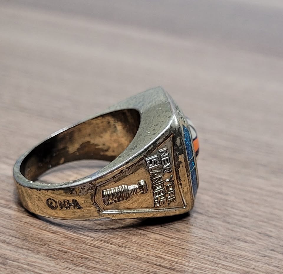 3 NHL Stanley Cup Replica Rings ($20 each) - photo 3