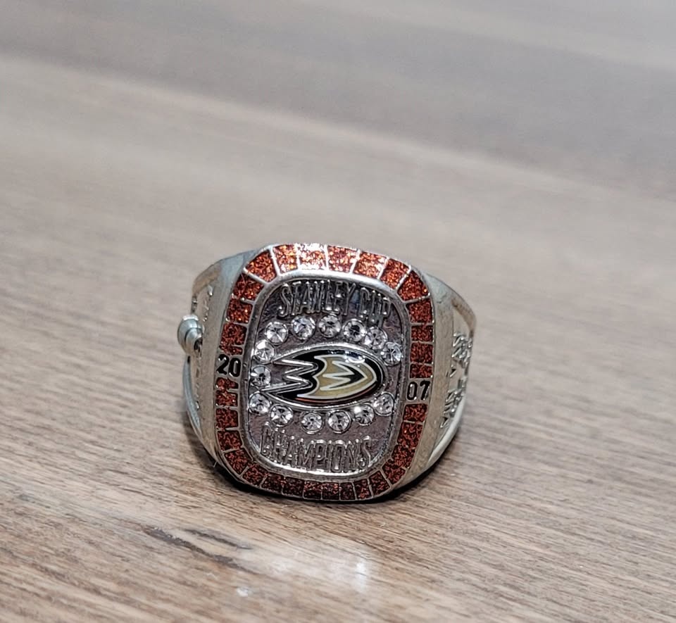 3 NHL Stanley Cup Replica Rings ($20 each) - photo 5