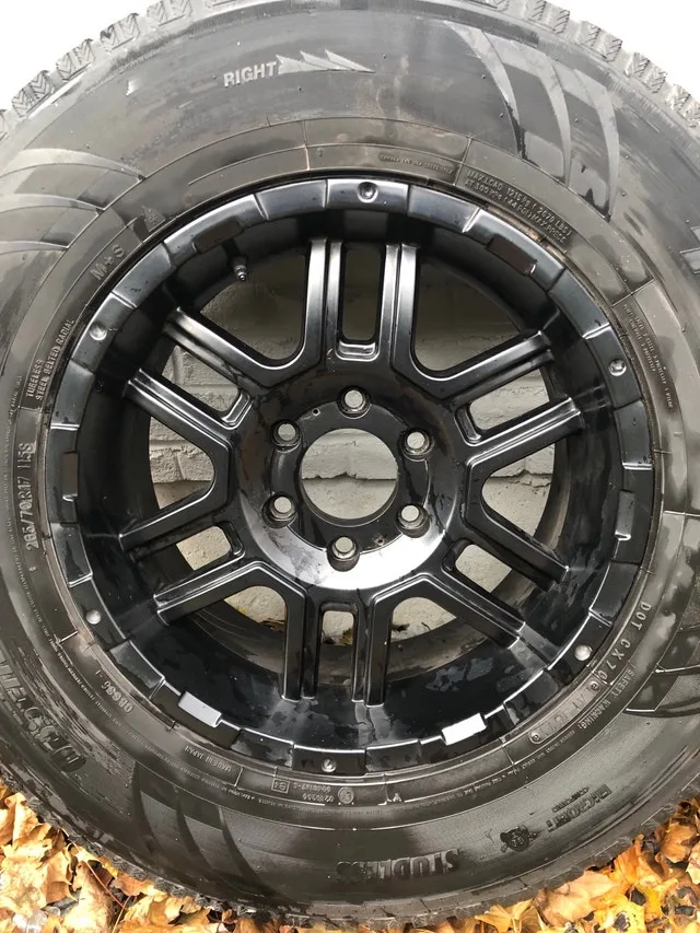 ION 179 MATTE BLACK 17X8 +10 6X135MM 87MM image indicator(3)