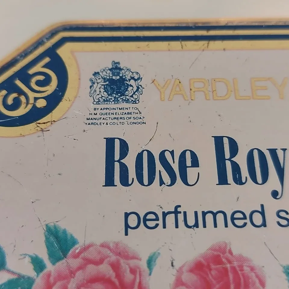vintage 1986 Yardley Rose Royal perfumed Soap Box tin image indicator(3)