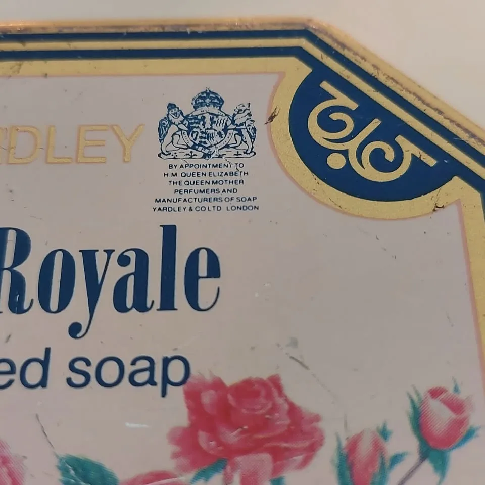vintage 1986 Yardley Rose Royal perfumed Soap Box tin image indicator(4)