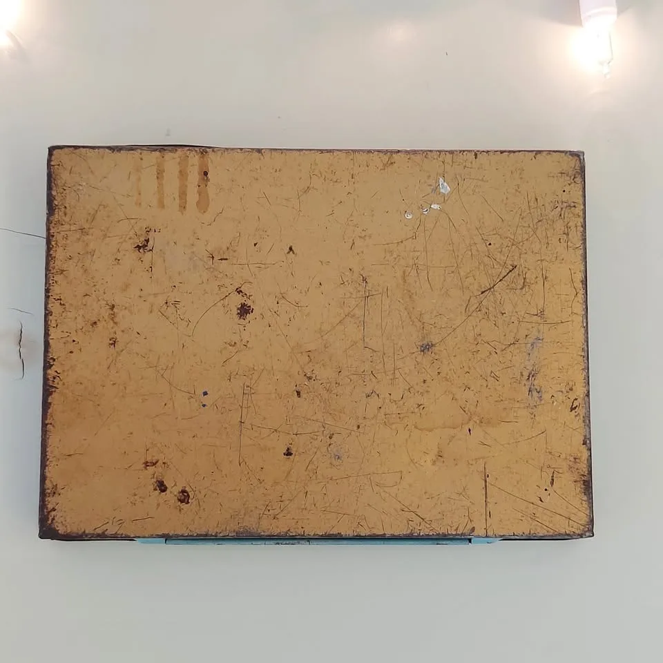 Player's Navy Cut Steel Tin image indicator(8)