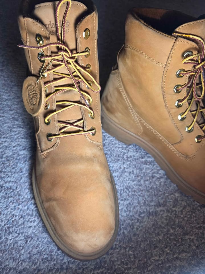Preloved Waterproof Timberland Boots - American Style. - photo 2