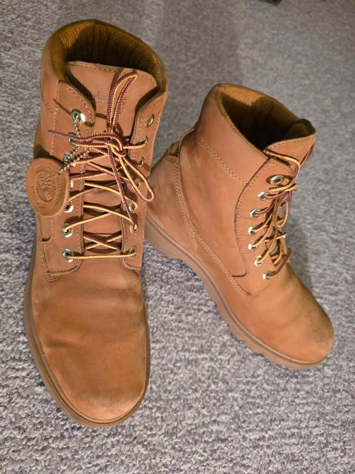 Preloved Waterproof Timberland Boots - American Style. - photo 3