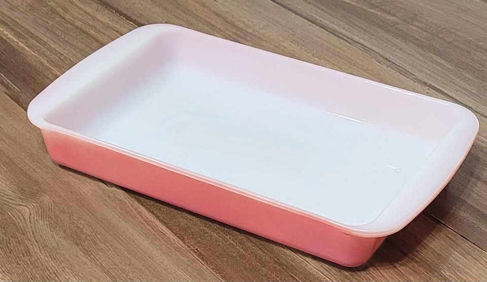Rare Pyrex Flamingo Pink 2 quart Baking Dish 232 - photo 3