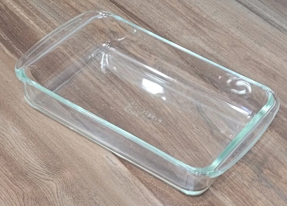 Vintage Pyrex 1.5 Quart Baking Dish 231 image indicator(3)
