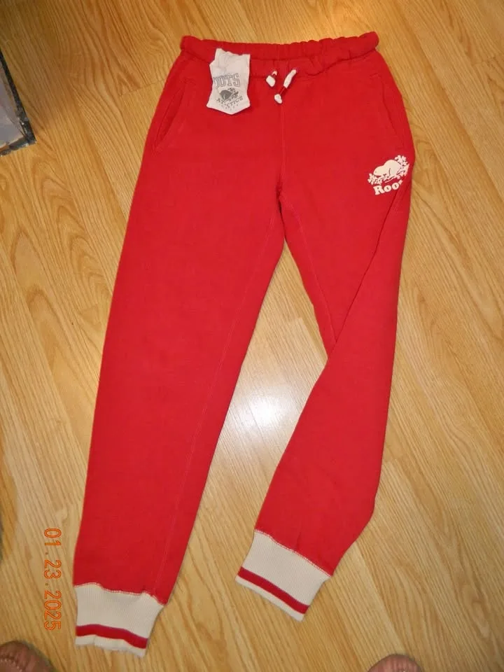 ROOTS KIDS CABIN TRACK PANT...size 14...EUC
