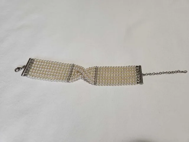 Pearl Bracelet image indicator(2)