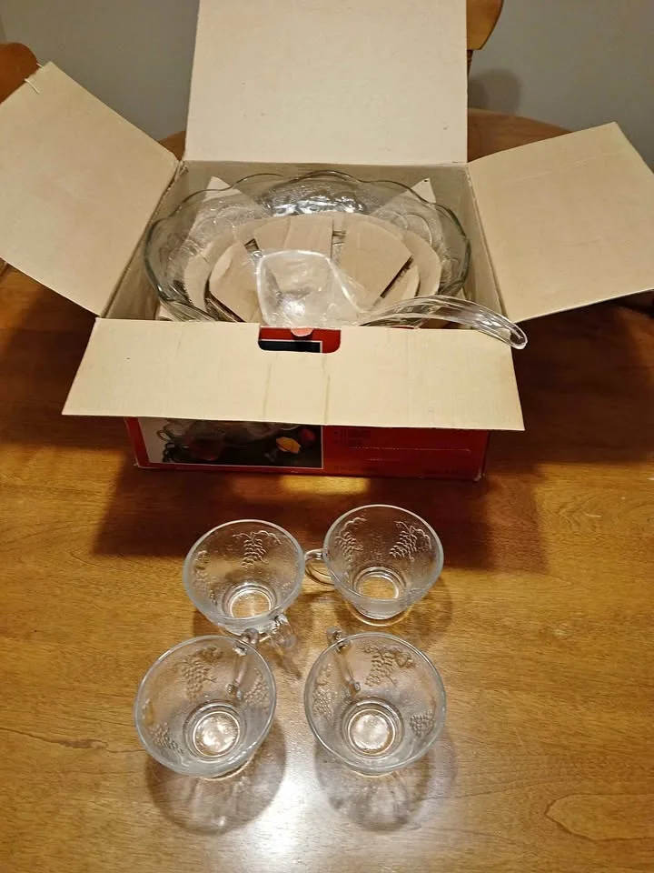 27 Piece Punch Bowl Set