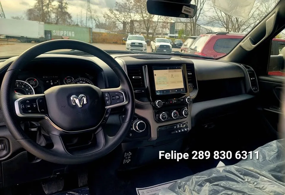 Xmas Deal 2025 Ram 1500 TRADESMAN image indicator(6)