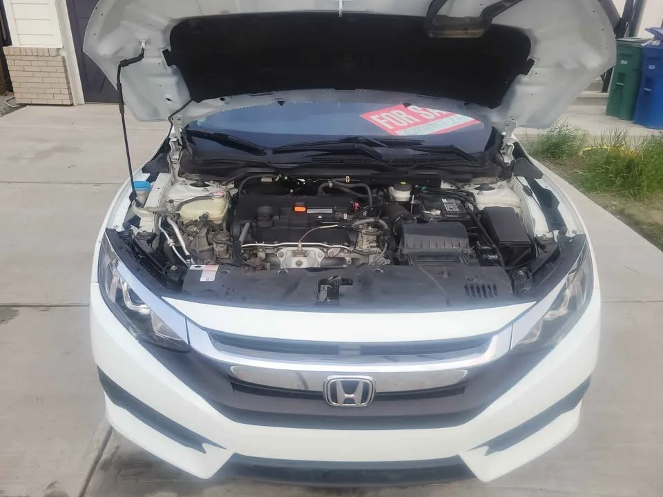 2018 Honda Civic image indicator(2)