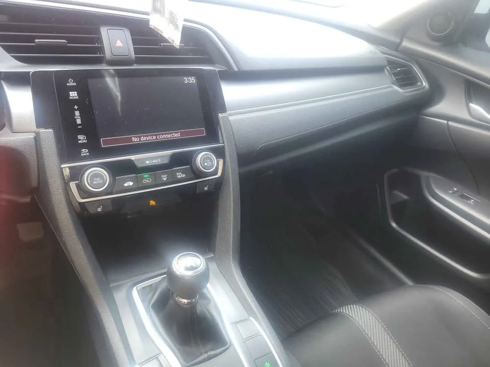 2018 Honda Civic image indicator(3)