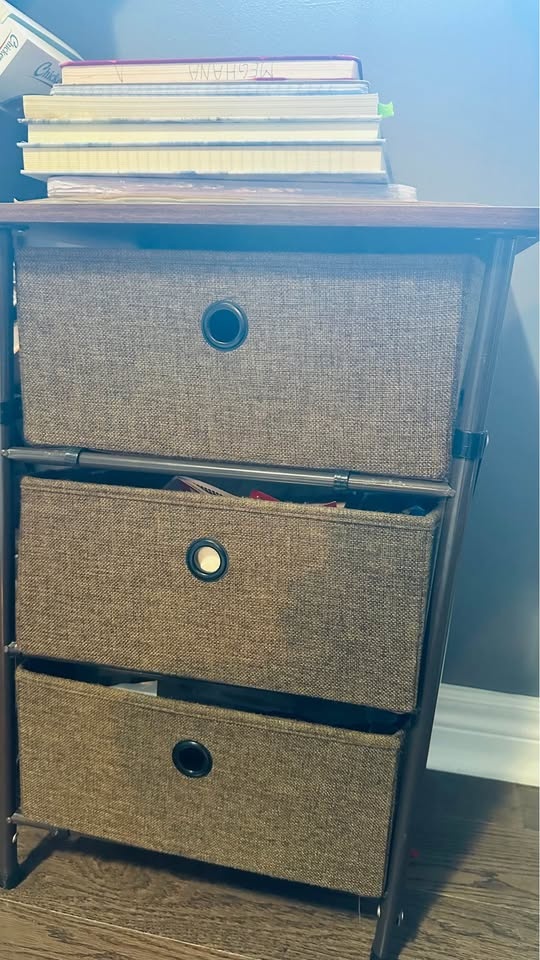 3 drawer bedside - photo 2