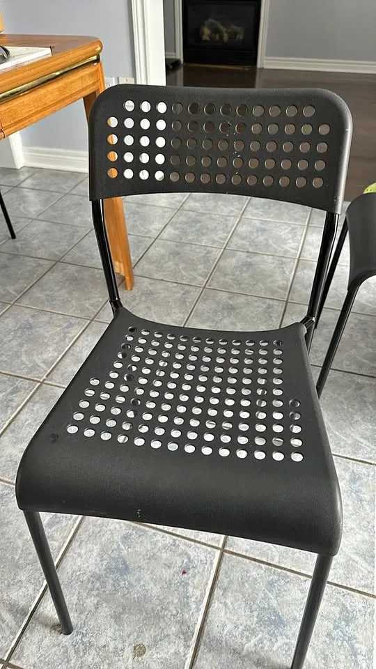 4 chairs available