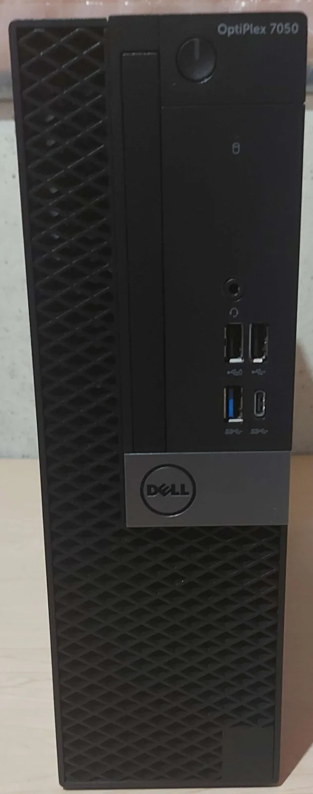 Dell OptiPlex 7050 – i7 (6th Gen) 16GB 500GB SSD
