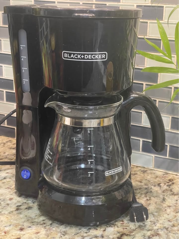 Black + Decker coffee machine ☕️ - photo 2