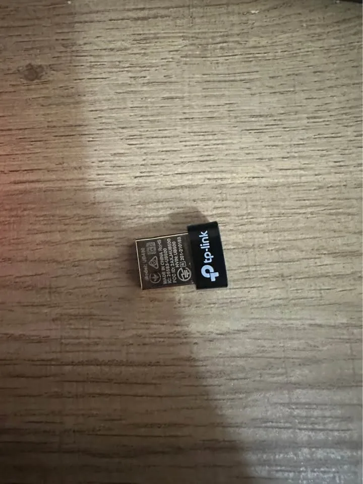 Asus PCI-E Network card and TPlink Bluetooth adaptor. image indicator(3)