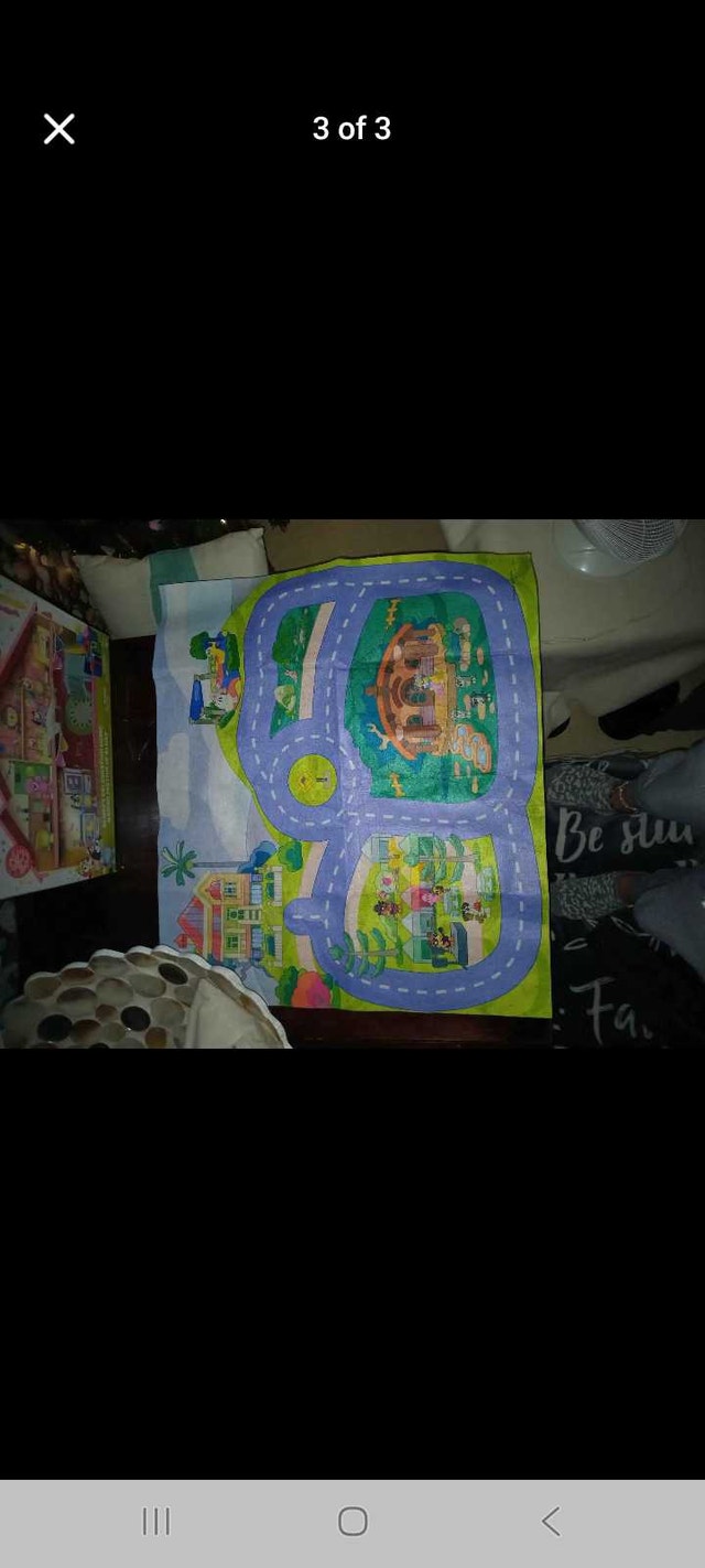 BLUEY BIRTHDAY HOUSE AND PLAYMAT - photo 4