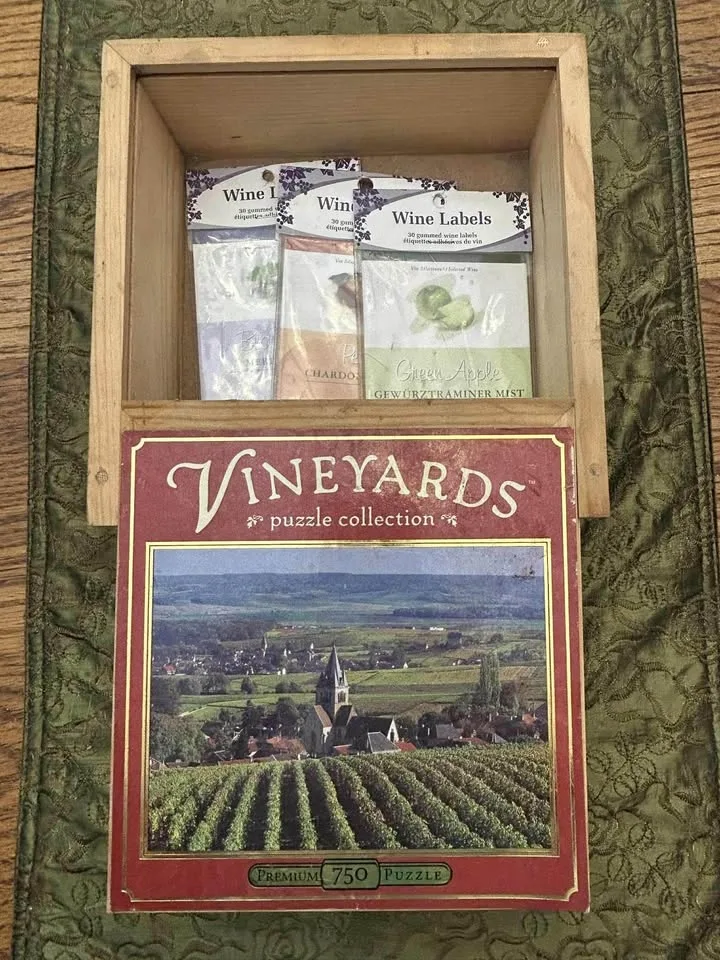 🍷 Wine Labels – 3 Packs (30 per pack) image indicator(2)