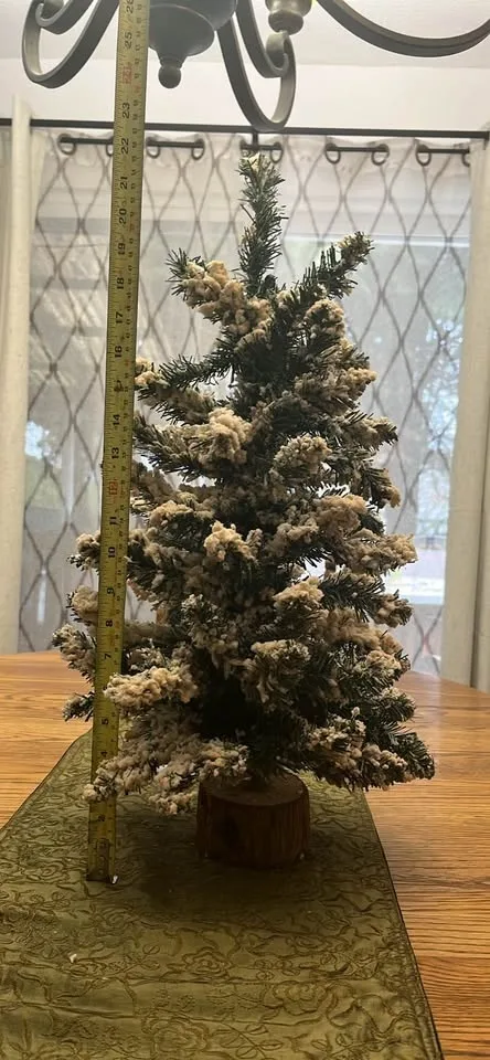 🎄 Tabletop Snow-Kissed Christmas Tree – approx 22” Tall 🎄 image indicator(2)