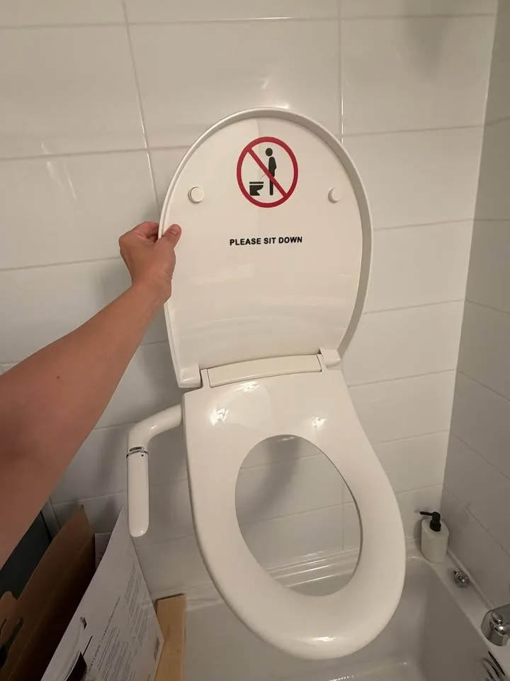 Rounded Bidet Kohler image indicator(2)