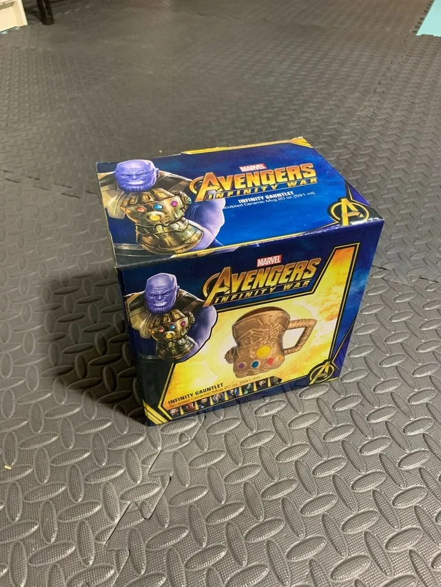Avengers Infinity War Gauntlet Mug