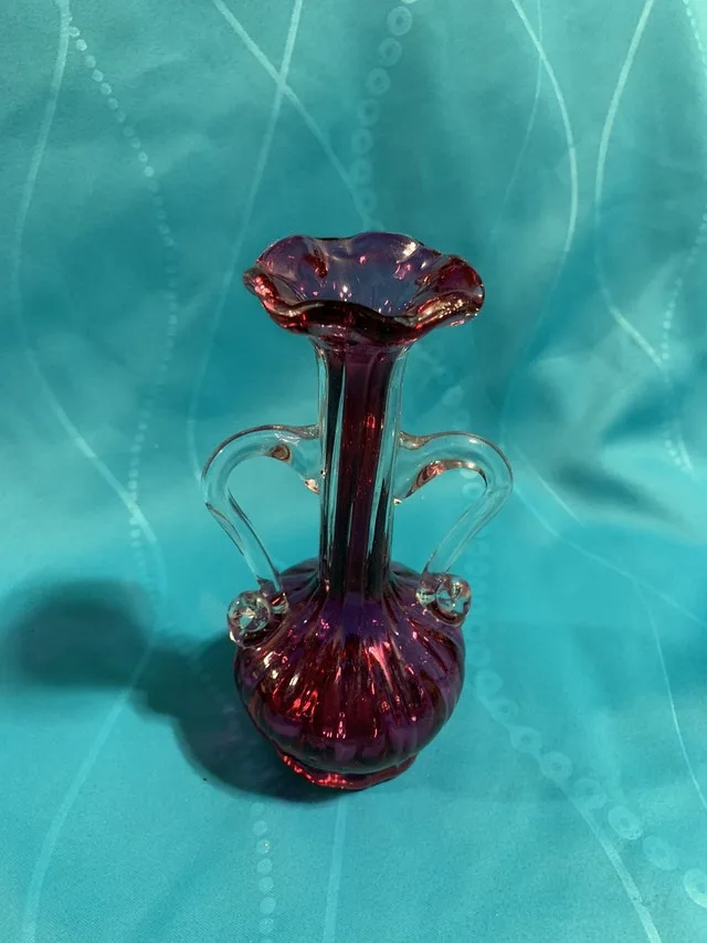 Vintage Cranberry / Carnival Glass Vase