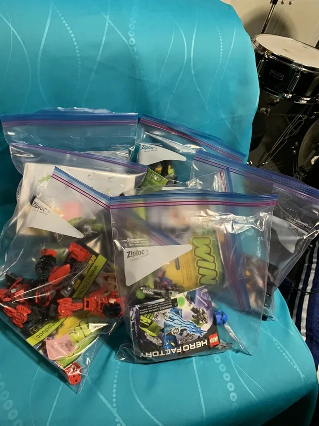 Huge lot of Hero Factory Lego and Bionicle image indicator(3)