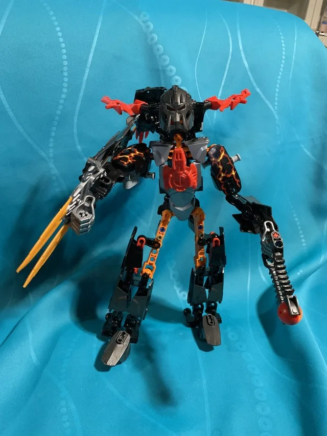 Huge lot of Hero Factory Lego and Bionicle image indicator(5)