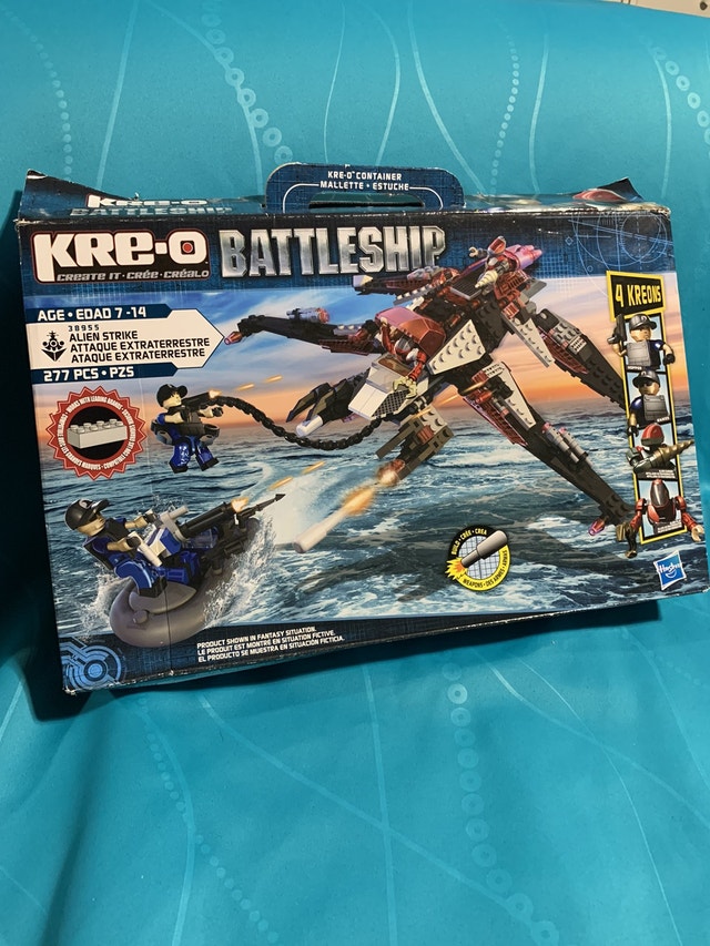 Kre-o Battleship set - Alien Strike 38955