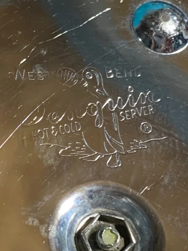 Vintage West Bend Penguin Hot-Cold Server Ice Bucket image indicator(5)