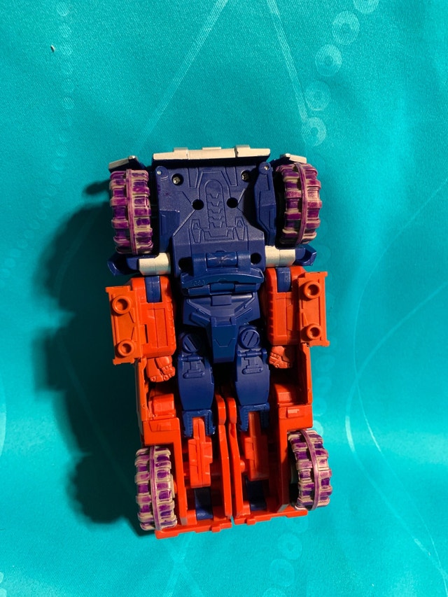 Transformers Crossovers Captain America - photo 2