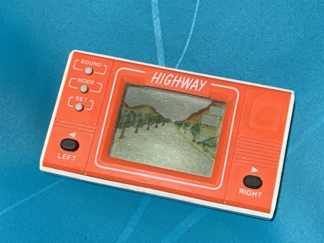 Vintage Game & Watch - Highway game