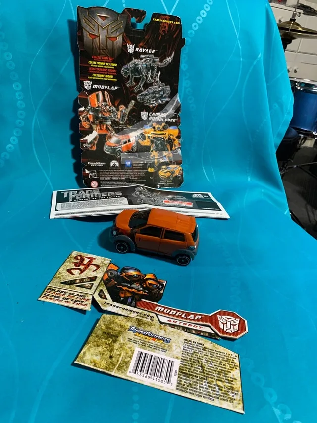 Transformers ROTF Mudflap image indicator(2)