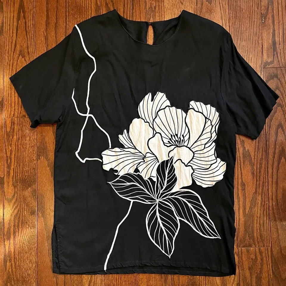 80s M-L Floral Black & White Top Shoulder Padded