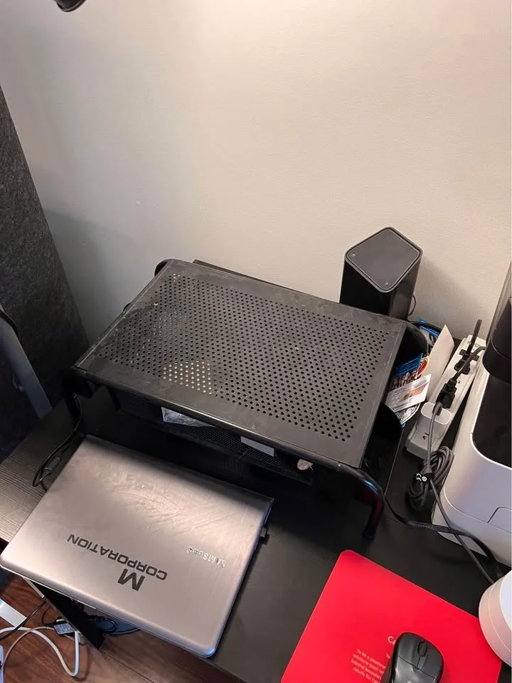 Monitor or laptop table riser image indicator(3)