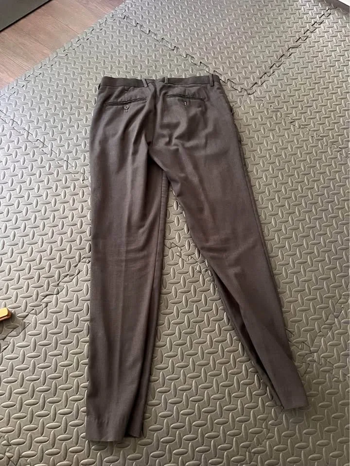 H&M slim fit panth US size 32 image indicator(4)