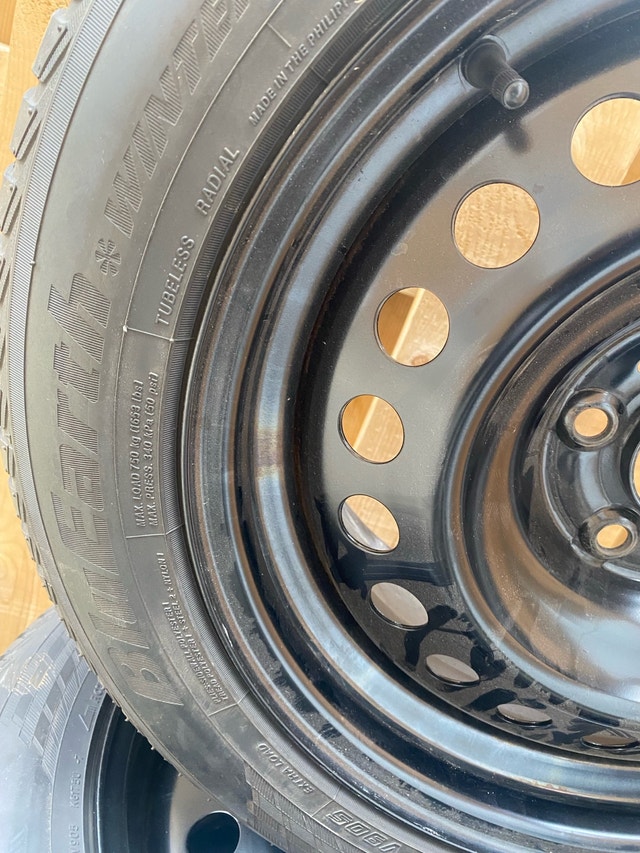 Yokohama BLUEARTH Winter 215/65R17 - photo 4