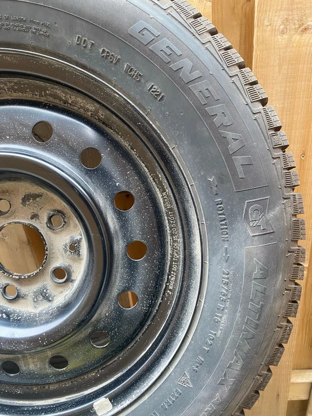 General Altimax ARCTIC 12 215/65R16 image indicator(4)