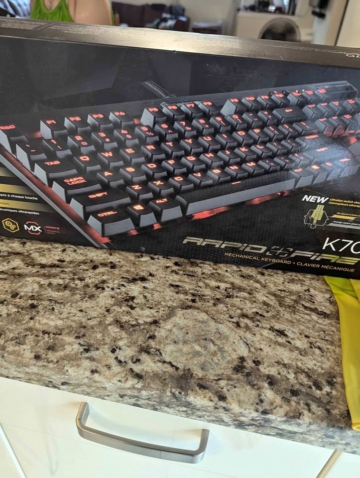 Cherry MX fast k70 Corsair