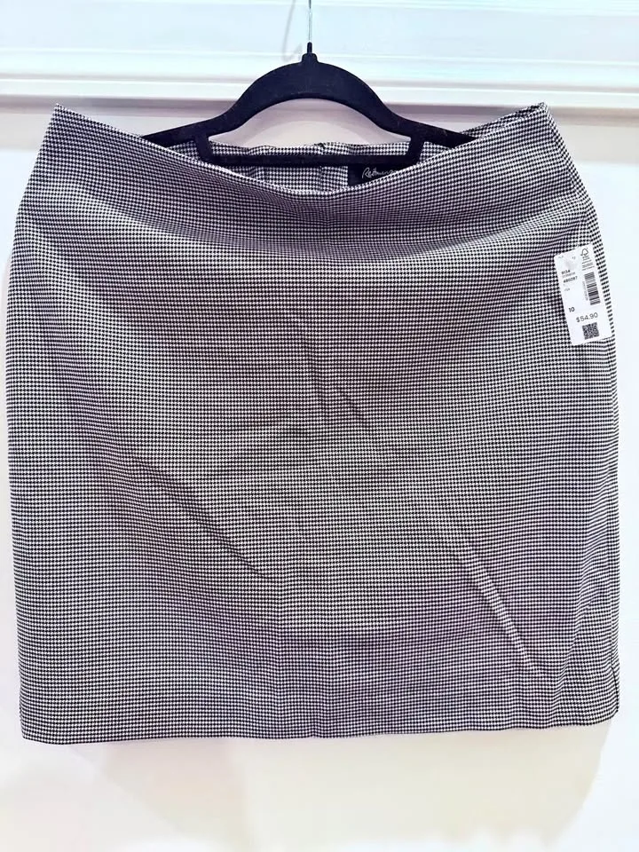 Reitmans’ Pencil Skirt