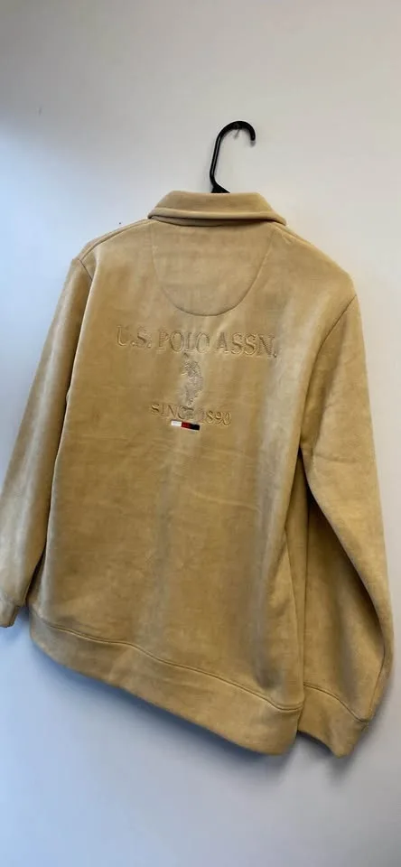 Sweatshirt image indicator(4)