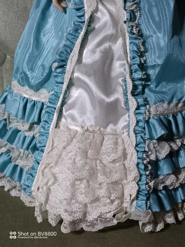 Porcelain Doll - photo 2